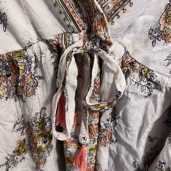 Angie V-Neck Flutter Sleeve Tie Front Top - Picture 12 of 16